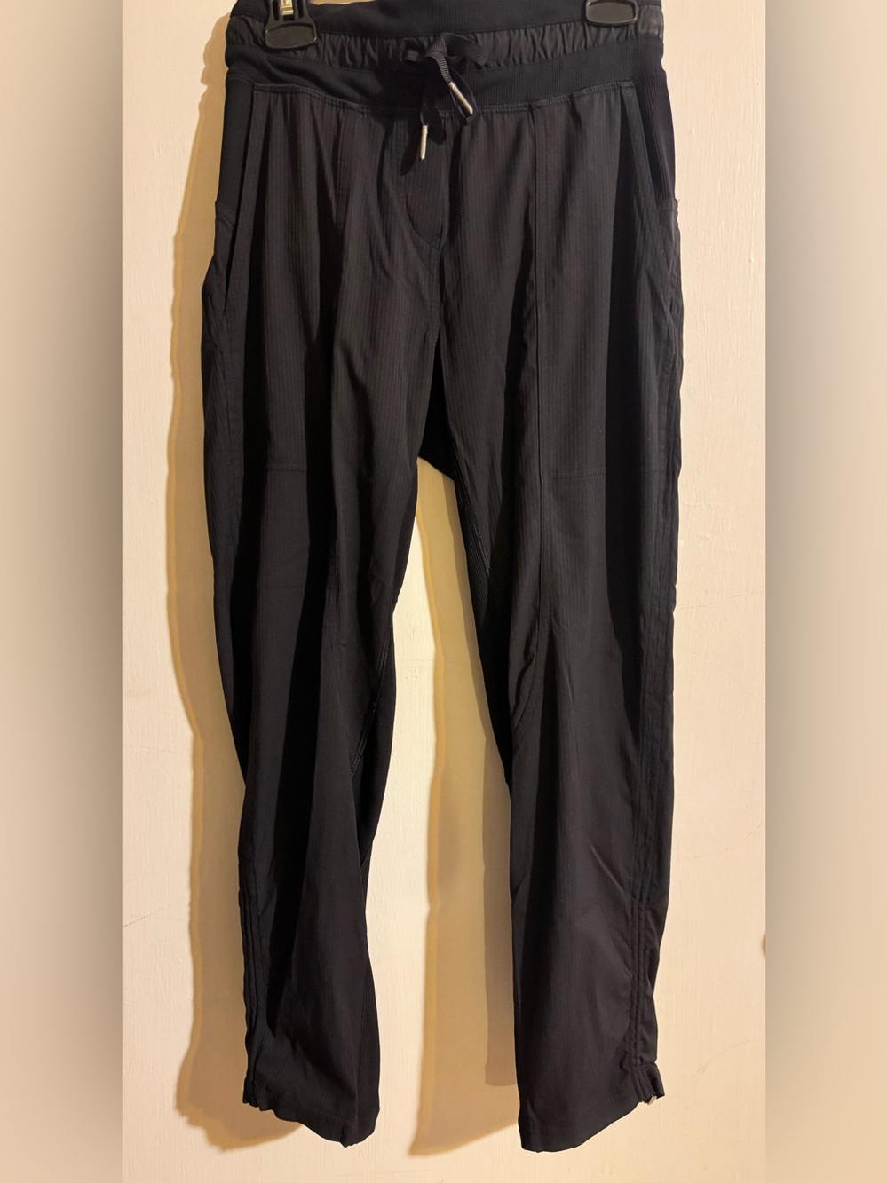 Lululemon Dance Studio Mid-Rise Cropped Pant - Picture 2 of 5